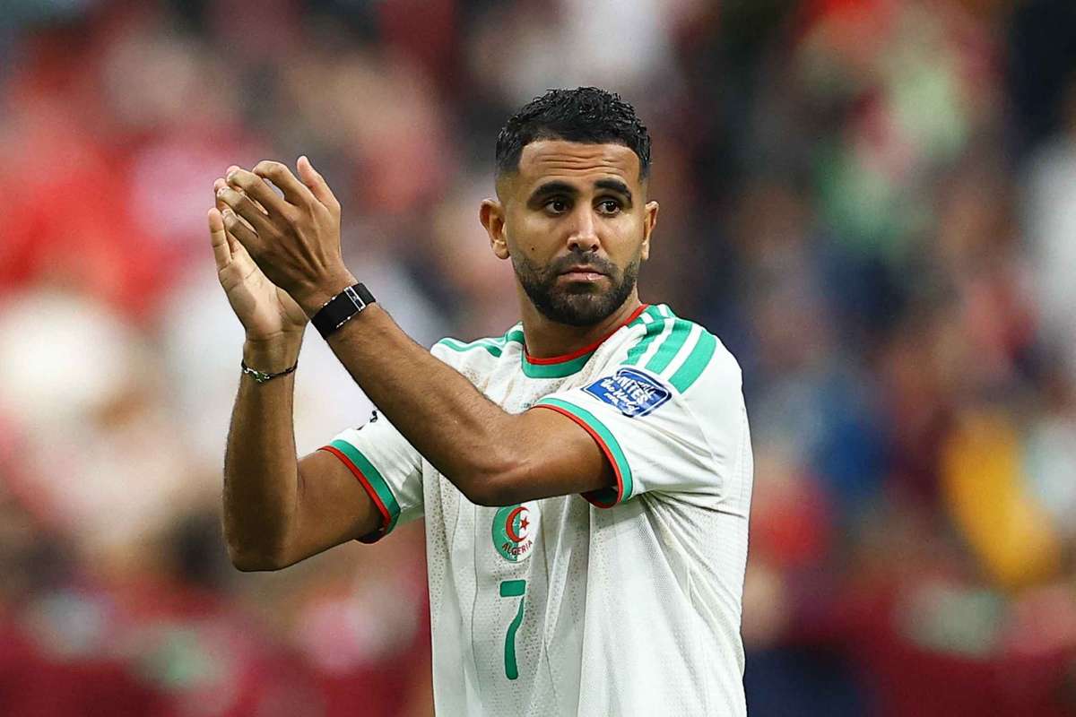 Riyad Mahrez isi incheie colaborarea cu Al Ahli dupa ce a anuntat retragerea din echipa nationala a Algeriei