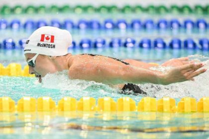 Summer McIntosh a stabilit un nou record mondial la inot feminin depasind un record istoric