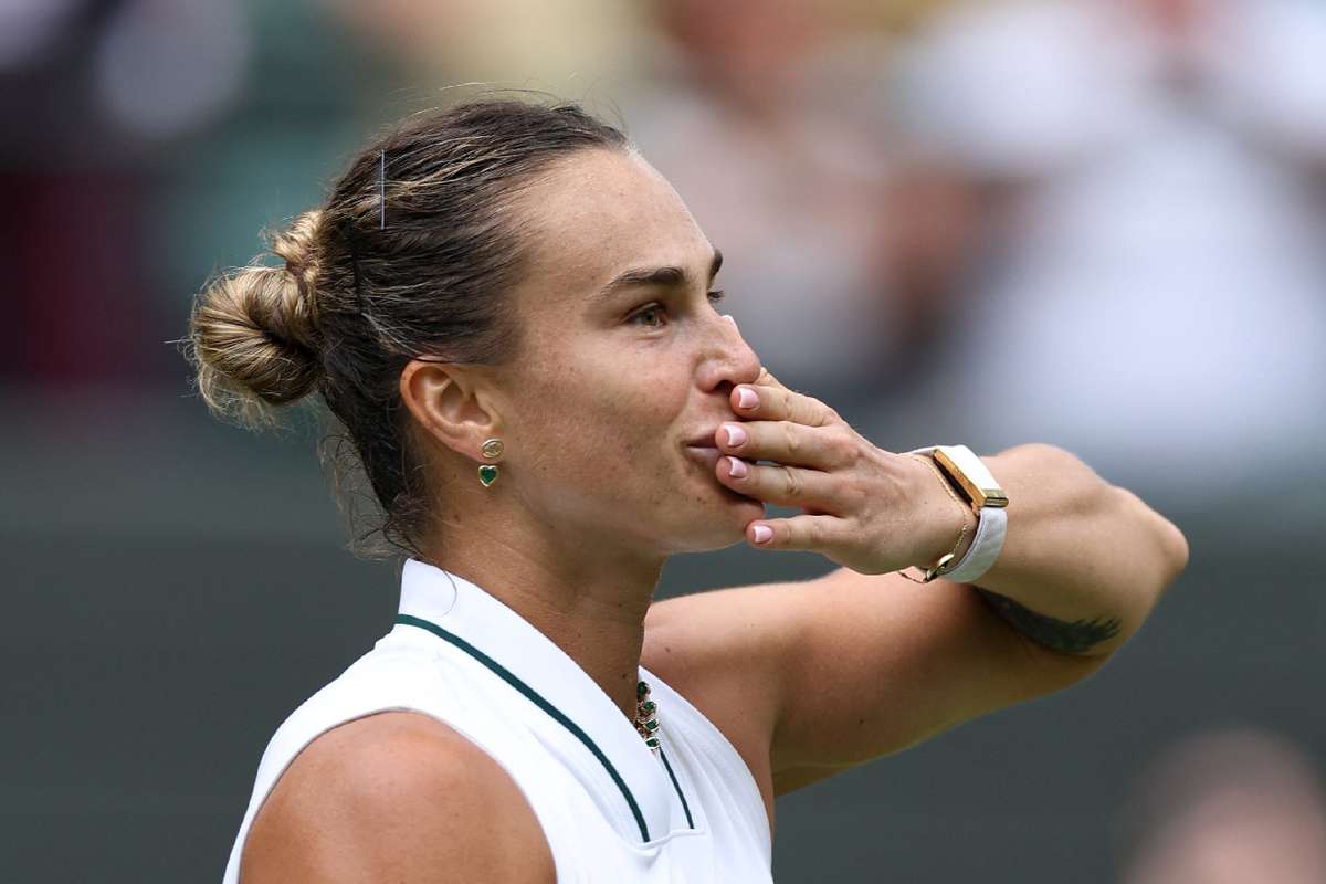 Un set rapid si un tiebreak Sabalenka se califica in turul trei la Wimbledon