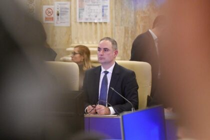 avertismentul ministrului nazare inainte de decizia agentilor de rating nu ne putem permite