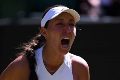 favorita numarul patru face o revenire spectaculoasa si se califica in sferturile de finala la wimbledon