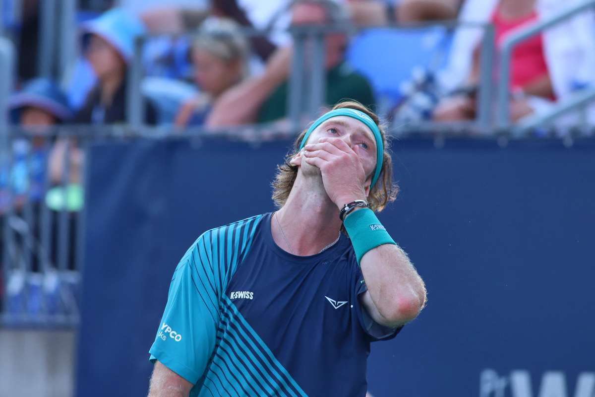 A pierdut la Cincinnati si paraseste Top 20 ATP dupa mai bine de sase ani