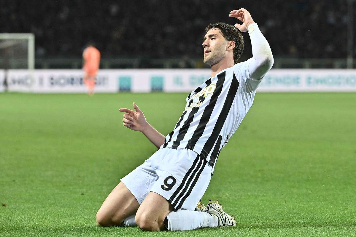 Besiktas il tentateaza pe Vlahovic cu un contract de top Ofera pregatita pentru jucatorul sarbu