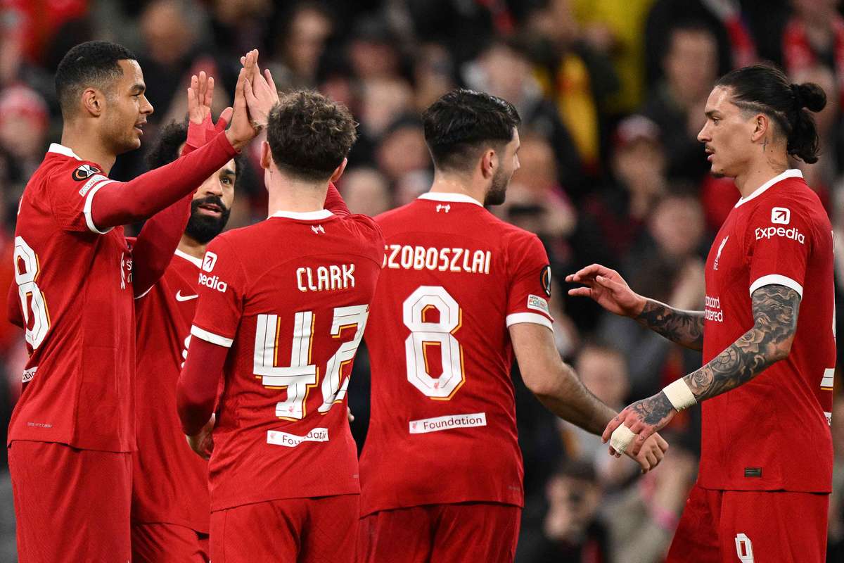 Denis Dragus nu mai are loc Trabzonspor s ar fi inteles cu un alt fost jucator de la Liverpool