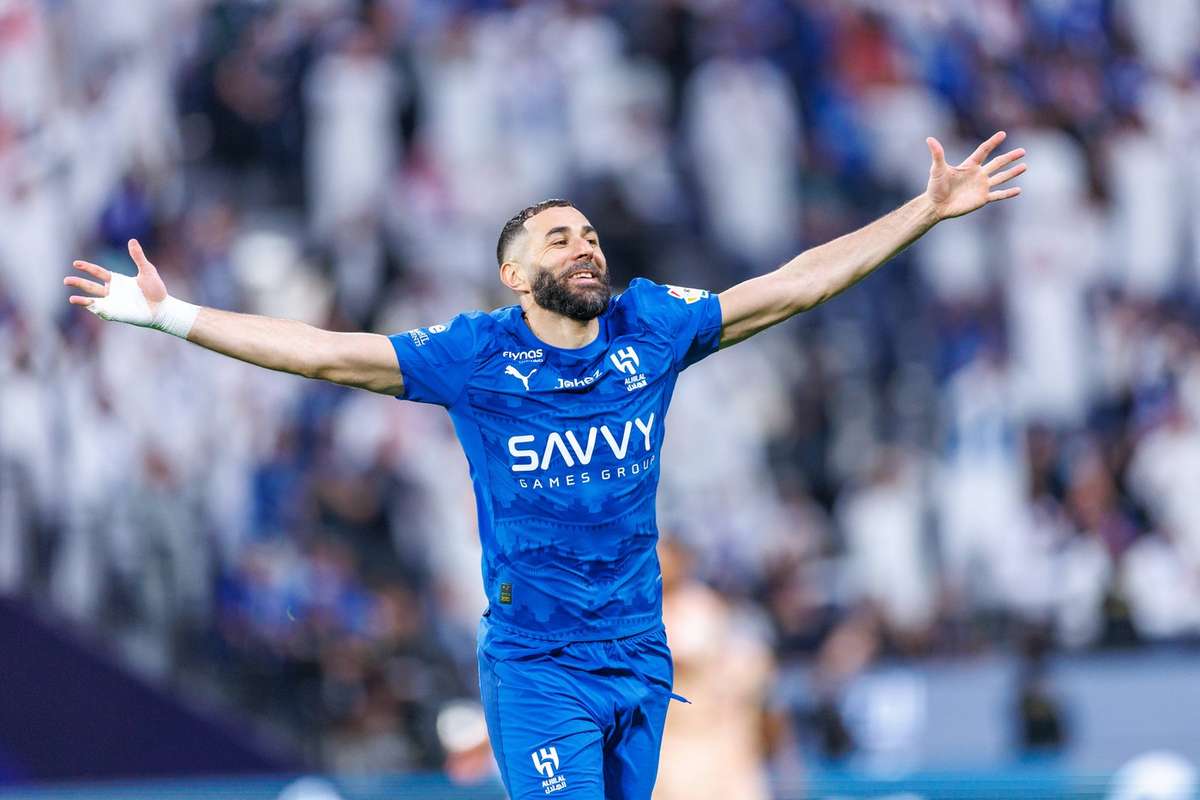 Dup Salah Trabzonspor pregateste o noua supriza Karim Benzema pe lista dorinelor turcilor