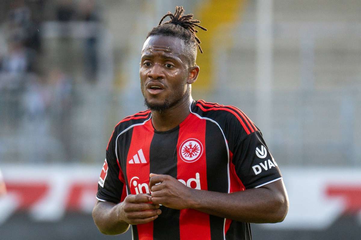 Fostul atacant al lui Chelsea isi afla noua echipa Batshuayi a semnat in Arabia Saudita