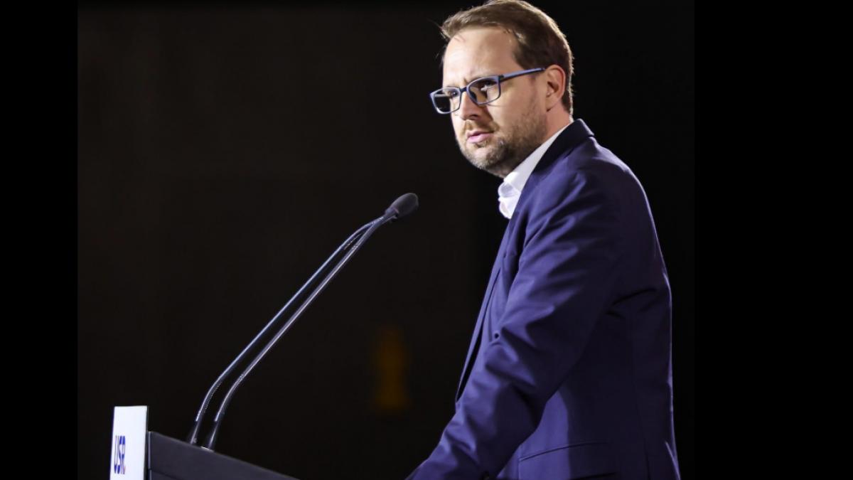 Fritz indeamna sustinatorii sa protesteze si sa critice abuzurile PSD pe retelele sociale Sedinta USR pentru revalidarea mandatului sau