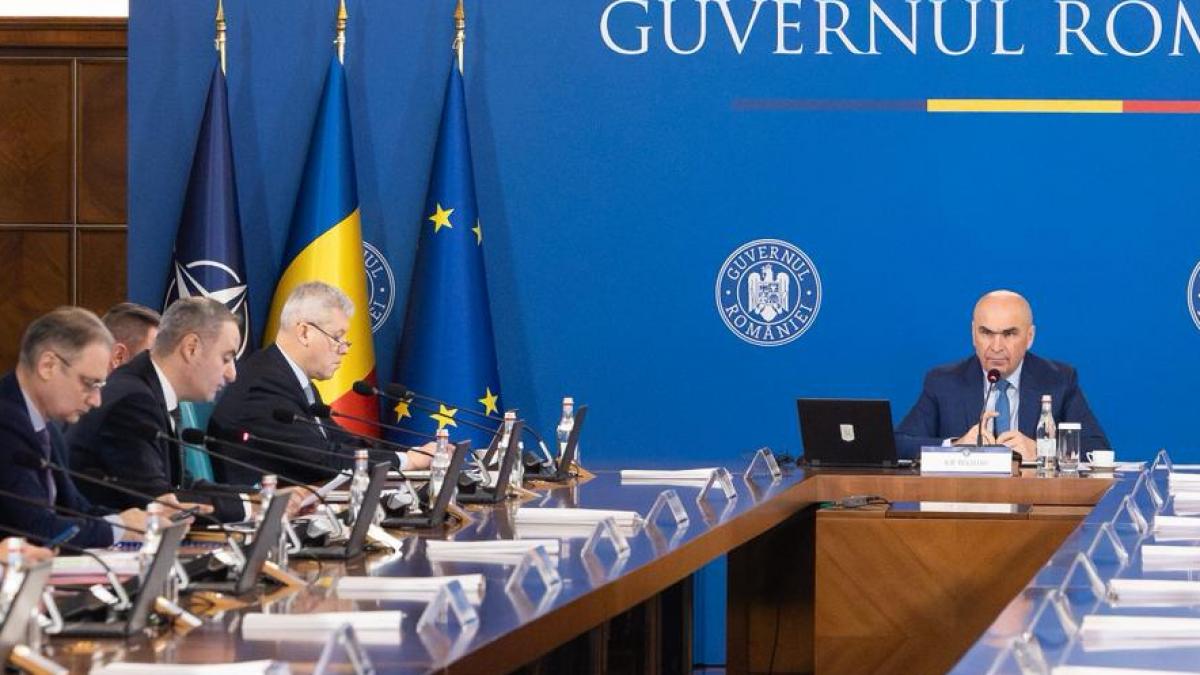 Guvernul va aproba joi contractul CFR pentru perioada 2026 2030 precum si bugetele Loteriei Romane si Imprimeriei BNR