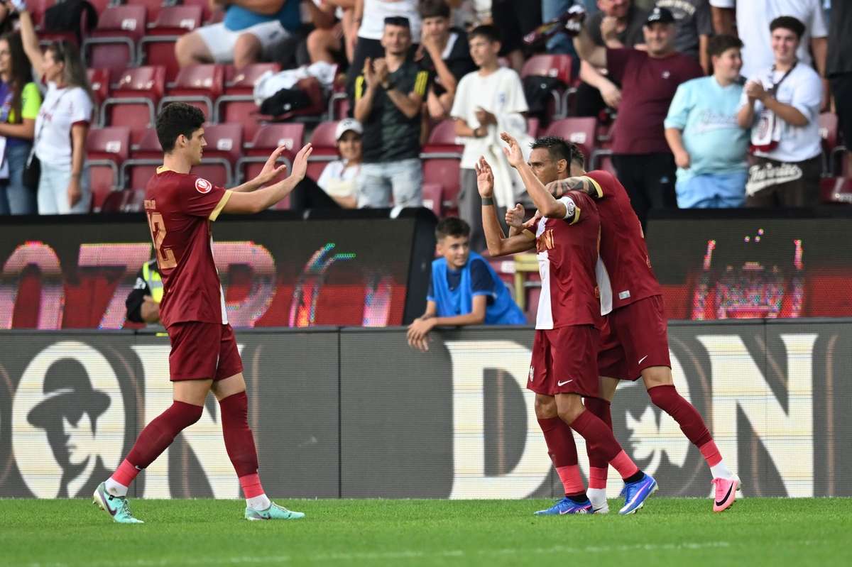 LIVE Superliga Corvinul CFR Cluj prima confruntare intre cele doua echipe in cea mai importanta competitie nationala