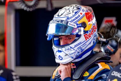 Max Verstappen se retrage in prima tura a ultimului Mare Premiu din Olanda