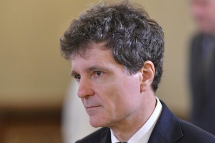 Nicusor Dan sustine ca exista un acord pentru adoptarea euro obiectivele pot fi atinse daca