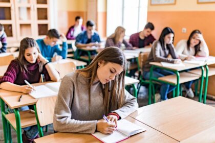 PSD PNL si USR declara ca se opus examenelor de admitere la liceu dupa scandalul provocat de ordinul ministrului Dimian