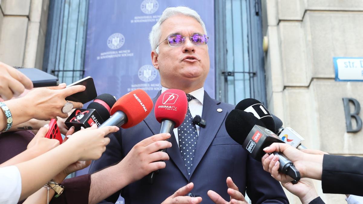 Pislaru raspunde protestatarilor care cer majorarea salariului minim Nu avem nicio marja care sa ne permita sa luam decizii