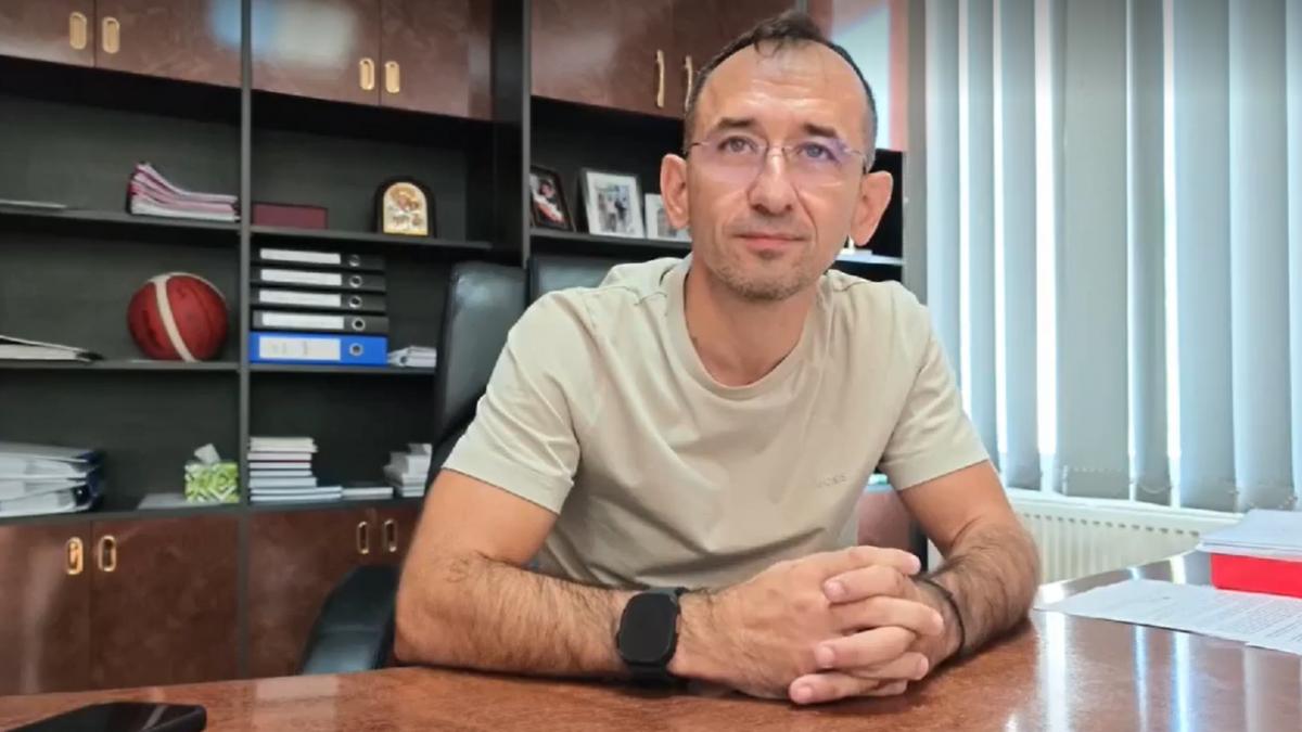 Primarul PSD din Moldova Noua afectat de amendamentul Fritz Legea ANI mi se pare putin exagerata dar trebuie s o respect