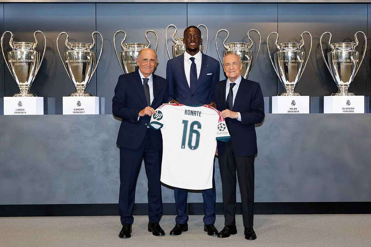 Real Madrid continua sa anunte noile transferuri Cadoul primit de Konate la semnarea contractului