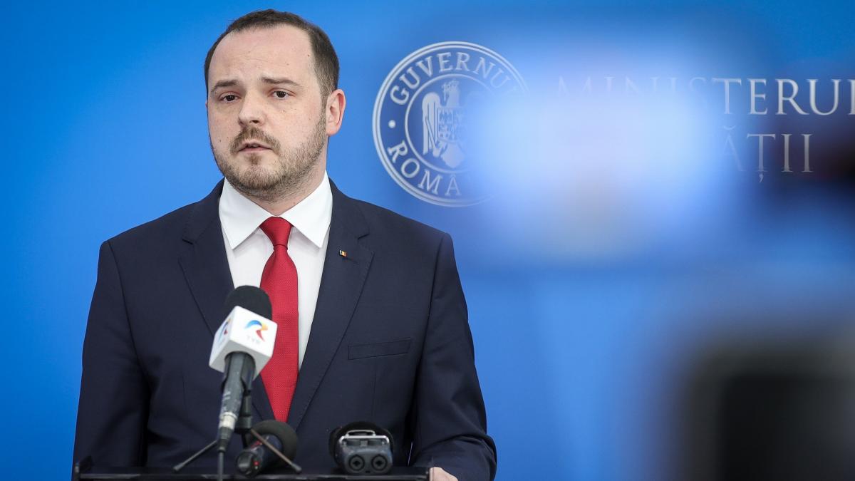 Rogobete avertizeaza Guvernul sa nu introduca rationalizarea consumului de energie in fabricile de medicamente