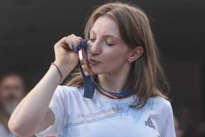 Statul roman va suporta cheltuielile avocatilor gimnastei Ana Maria Barbosu in cazul de la TAS pentru medalie