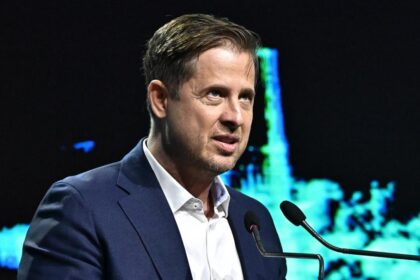Thuma il critica pe Bolojan dupa schimbarile din PNL Bucuresti Partidul s a transformat intr o agentie de recrutare a fortei de munca