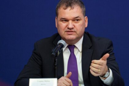 UDMR sustine o mare coalitie pentru a impiedica accesul extremistilor la putere afirma Cseke