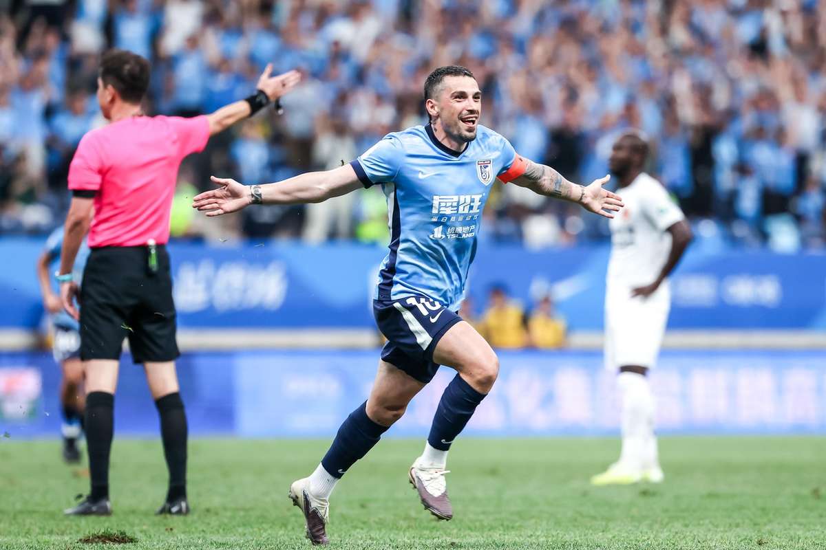 VIDEO Nicolae Stanciu marcheaza intr un meci dramatic in China