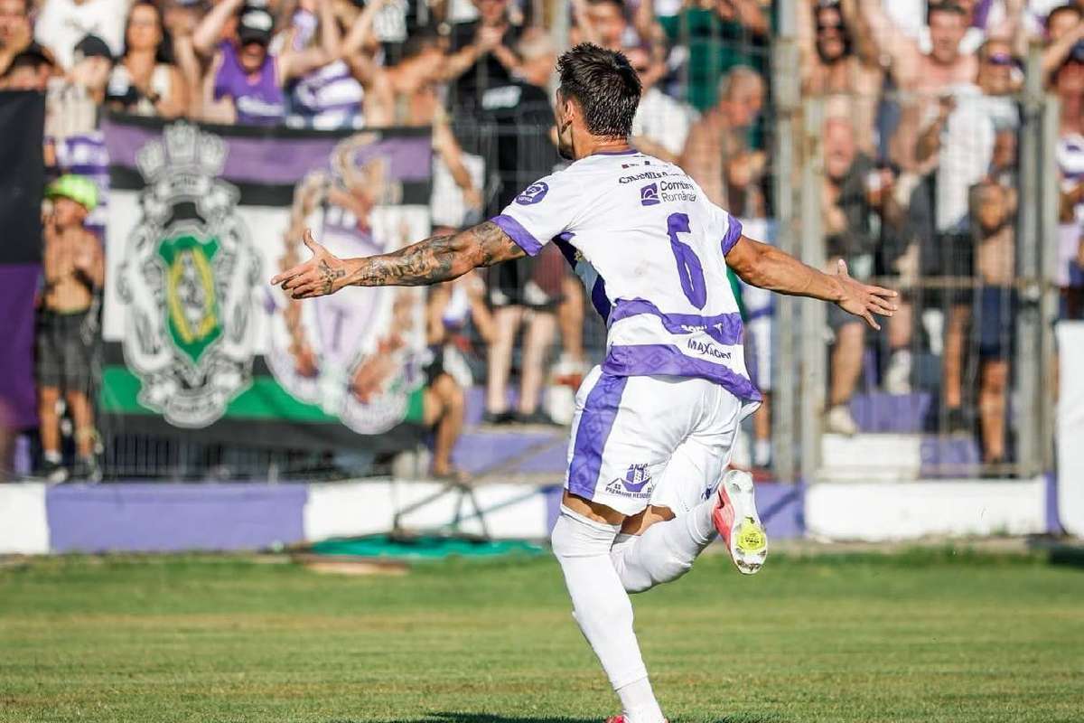debut de succes pentru dan alexa si poli timisioara in liga 2 gol impresionant marcat de un fost jucator al stelei