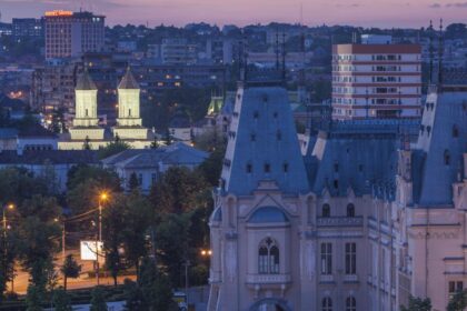 scandal la iasi dupa oprirea iluminatului public noaptea muraru ii cere lui chirica sa anuleze