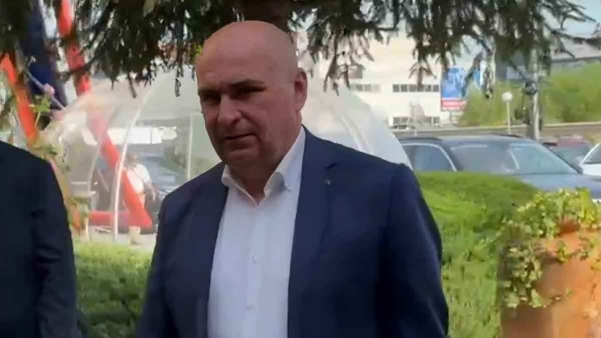 stenograme din intalnirea lui bolojan de la timisoara este putin probabil sa avem guvern in august parlamentarii sunt in vacanta