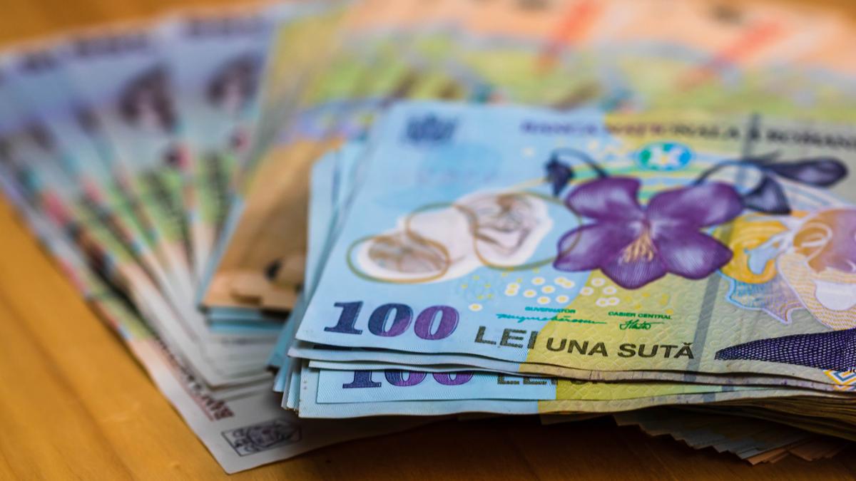 surse deciziile luate in cadrul sedintei de la cotroceni privind legea salarizarii bugetul destinat salariilor a crescut cu 4 miliarde de lei