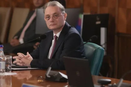 Foștii lideri ai coaliției decid săptămâna aceasta dacă îl susțin pe Niculescu.
