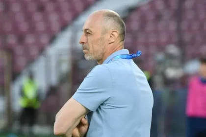 FRF i-a sancționat pe Dumiter și Andone pentru criticile la arbitraj
