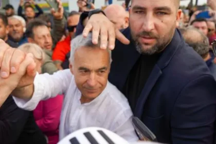 Grindeanu îl reclamă penal pe Fritz pentru acuzația de șpagă de la americani