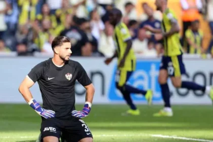 Horațiu Moldovan, aproape de Eyupspor după 5 goluri încasate cu Fenerbahce